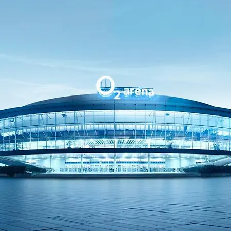 Apartman - O2 Arena With Parking - - With Large Glass Balcony Prága